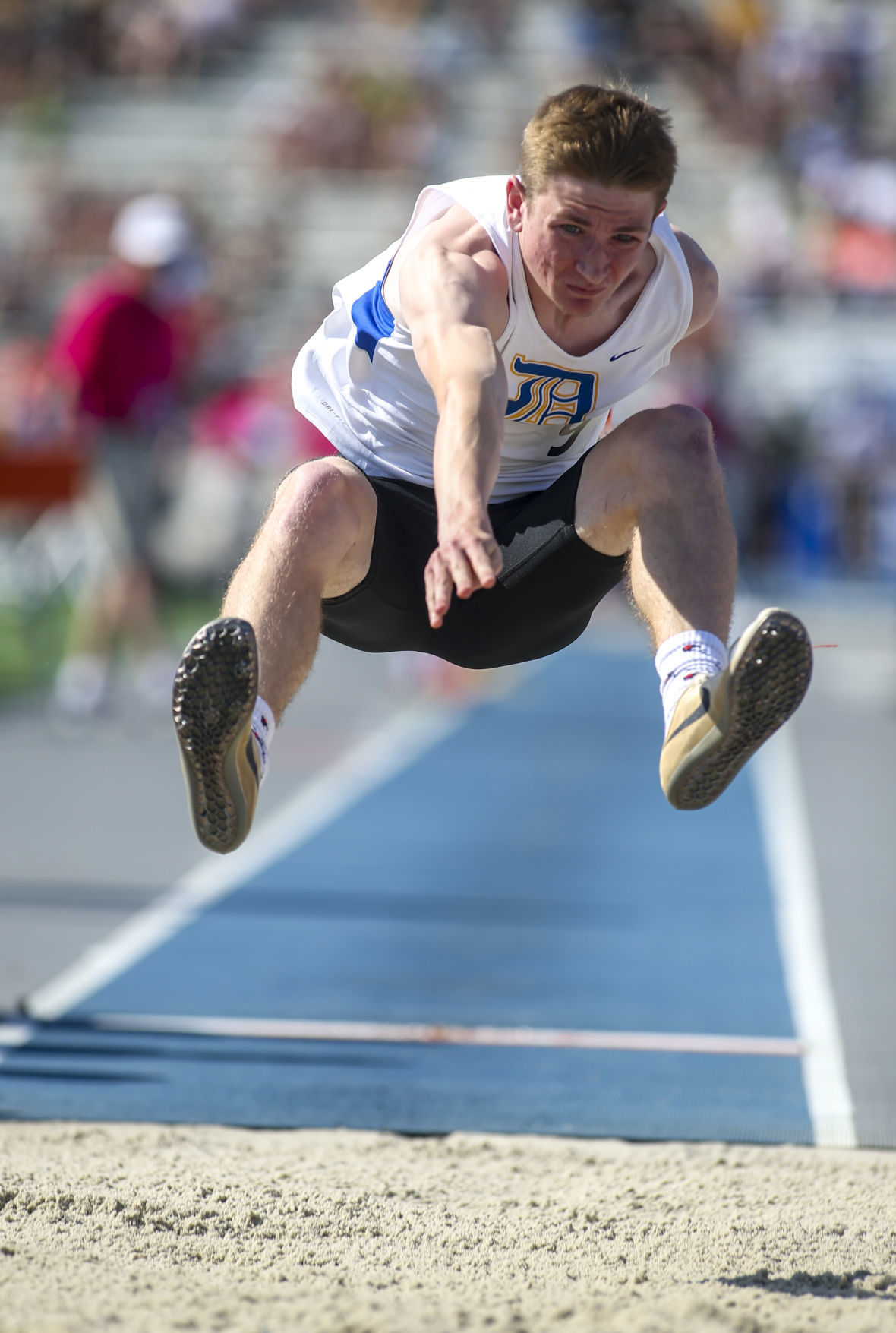 051619-qct-spt-iowa-state-track-010